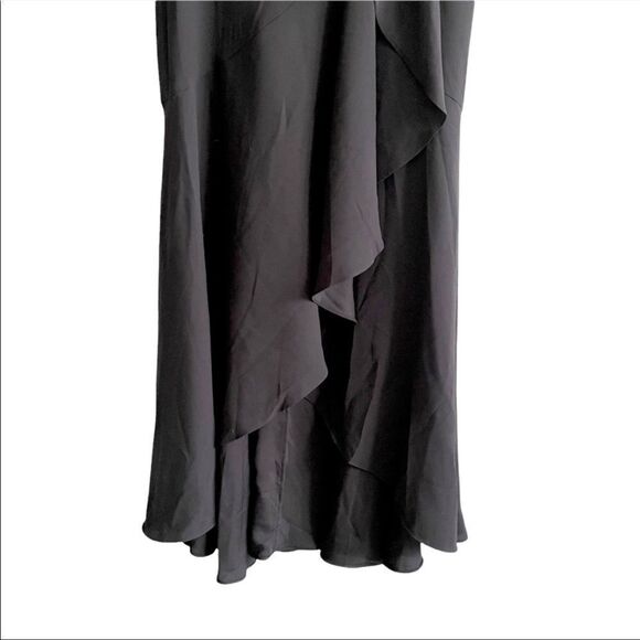 BCBGMAXAZRIA Cape Sleeve V-Neck Asymmetrical Ruffle Maxi Dress Gown Black 10 - Picture 6 of 6